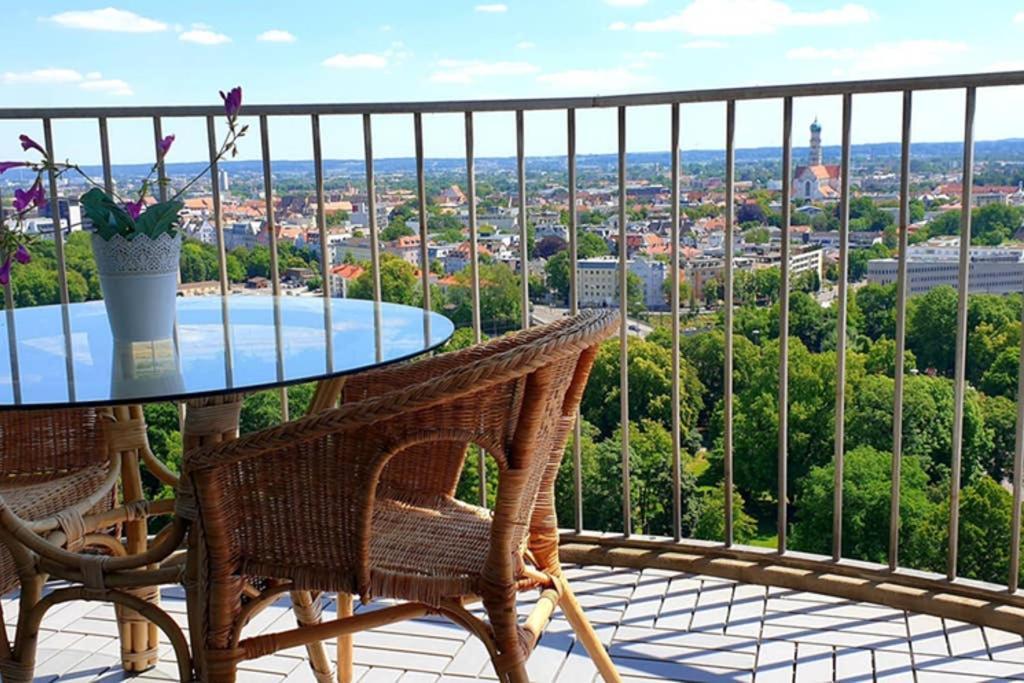 Suite-Xxi City View Hotelturm Augsburg Eksteriør bilde