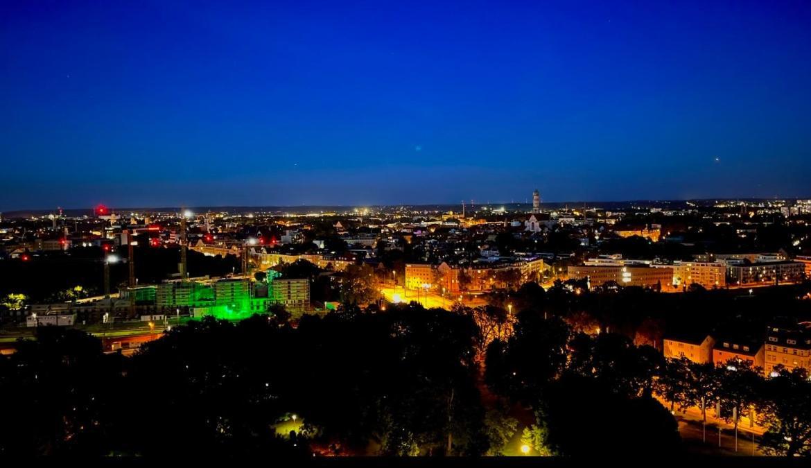 Suite-Xxi City View Hotelturm Augsburg Eksteriør bilde